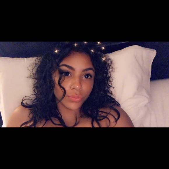 Meet your Posher, Leiliana - Picture 1 of 1